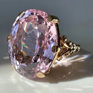 14kGold Plate Elegant Crystalline Luminous Princess PINK Shiny Oversized  Ring 8